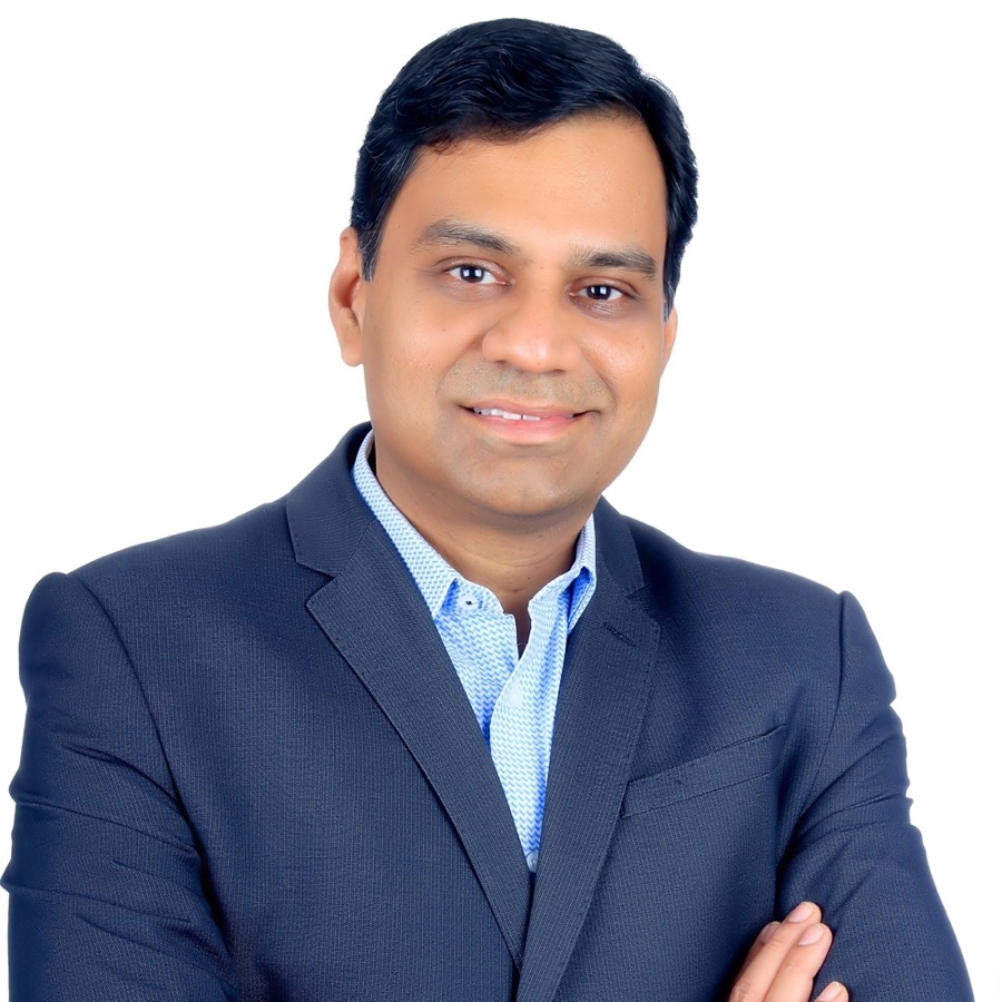 Portrait of Ravi Tanniru